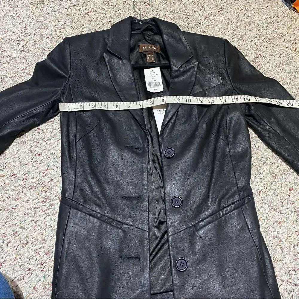 Danier Black Leather Fitted Blazer Jacket | Lined | Women’s XXS - Picture 7 of 7